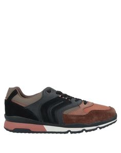 Низкие кеды и кроссовки Geox