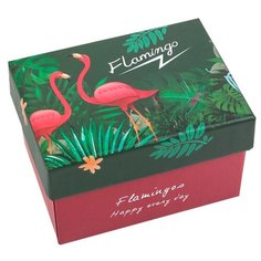 Коробка подарочная Yiwu Zhousima Crafts Фламинго 10 х 6.5 х 7.5 см красно-зеленый