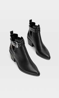Stradivarius Ботильоны С Вырезами И Заклепками Женская Коллекция Черный 37