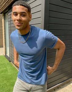 Синяя футболка с отворотами на рукавах ASOS DESIGN-Синий