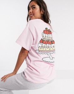 Oversized-футболка с принтом клубничного торта на спине New Love Club​​​​​​​-Розовый
