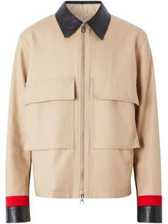 Burberry габардиновая куртка с контрастной отделкой