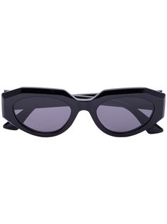 Bottega Veneta Eyewear солнцезащитные очки в овальной оправе