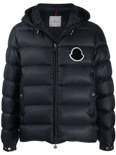 Moncler пуховик с нашивкой-логотипом