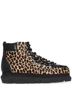 Sacai ботинки хайкеры с леопардовым принтом