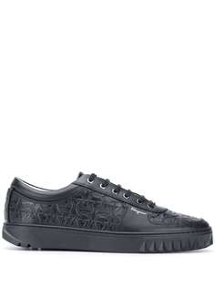 Salvatore Ferragamo кеды с тисненым узором Gancini