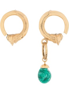 Patou серьги-кольца с асимметричными подвесками