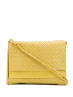 Bottega Veneta сумка на плечо среднего размера с плетением Intrecciato
