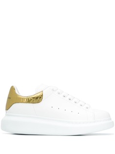 Alexander McQueen кроссовки Oversized с эффектом металлик