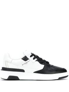 Givenchy кроссовки на шнуровке