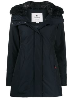 Woolrich парка с капюшоном