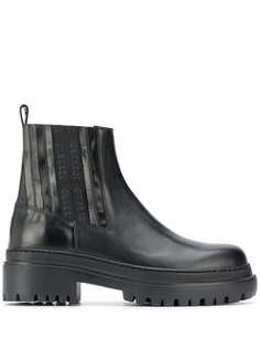 Iceberg chunky sole chelsea boots