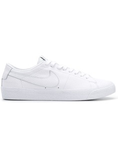 Nike кроссовки на шнуровке