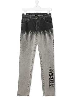 Young Versace джинсы с эффектом потертости и логотипом