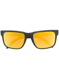 Oakley солнцезащитные очки в футуристичном стиле