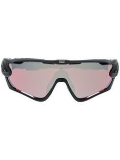 Oakley солнцезащитные очки в массивной оправе с затемненными линзами