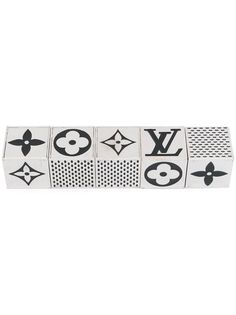 Louis Vuitton набор магнитов 2011-го года с логотипом