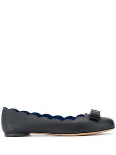 Salvatore Ferragamo туфли-лодочки с фестонами
