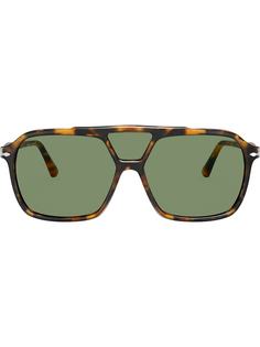 Persol солнцезащитные очки в массивной оправе