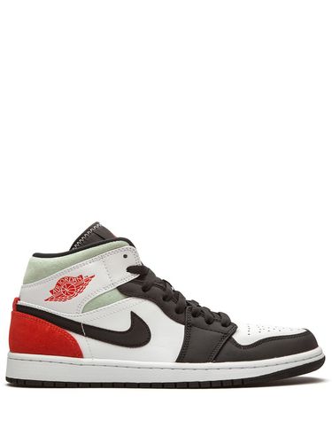 Распродажа прошлогодней коллекции nike air jordan. Смотреть фото Распродажа прошлогодней коллекции nike air jordan. Смотреть картинку Распродажа прошлогодней коллекции nike air jordan. Картинка про Распродажа прошлогодней коллекции nike air jordan. Фото Распродажа прошлогодней коллекции nike air jordan
