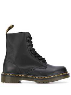 Dr. Martens Pascal virginia boots