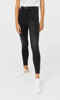 Stradivarius Джинсы С Лампасами Женская Коллекция С Эффектом Потертости 36