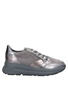 Низкие кеды и кроссовки Geox