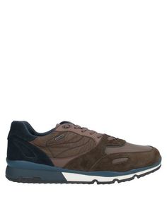 Низкие кеды и кроссовки Geox