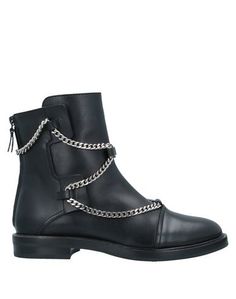 Полусапоги и высокие ботинки Casadei