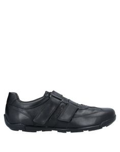 Низкие кеды и кроссовки Geox