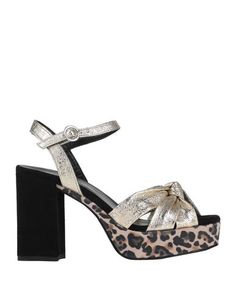 Сандалии Janet & Janet