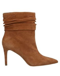 Полусапоги и высокие ботинки Guess
