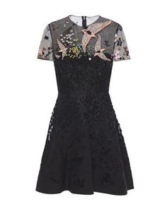 Короткое платье Valentino