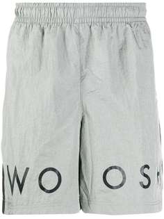 Nike шорты с принтом Swoosh