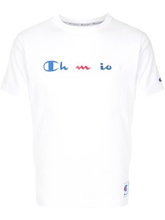 Champion футболка с вышитым логотипом