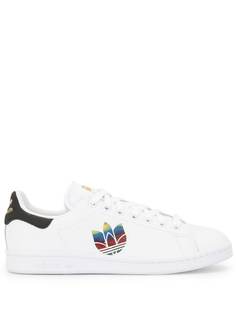 adidas кроссовки Stan Smith с логотипом