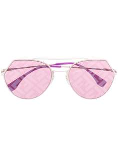 Fendi Eyewear солнцезащитные очки в массивной оправе с узором FF
