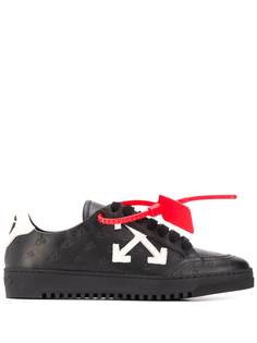 Off-White кроссовки с тисненым логотипом