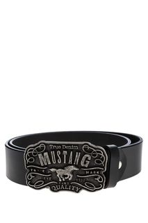 Черный кожаный ремень с объемной серебристой пряжкой Mustang
