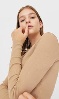 Stradivarius Укороченный Топ С Эффектом Потертости Женская Коллекция Цвет Камня L