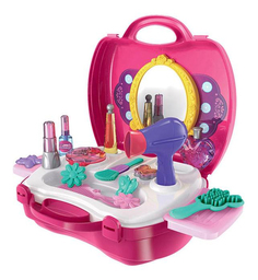 Игровой набор в чемоданчике профи стилист,21 предмет