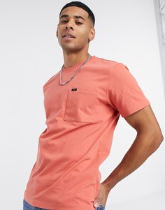 Футболка с карманом Lee-Красный