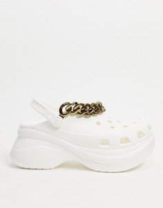 Белые клоги на платформе с цепочкой Crocs-Белый
