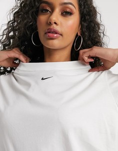 Белая oversized футболка бойфренда с логотипом-галочкой Nike-Белый
