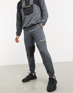 Серые флисовые джоггеры adidas Originals adventure-Серый