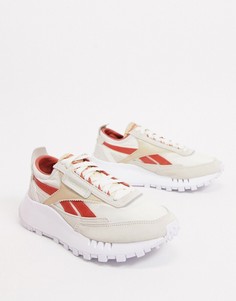 Светлые кроссовки Reebok Classic Legacy-Бежевый