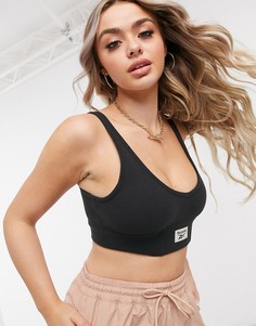 Черный флисовый кроп-топ с небольшим логотипом Reebok