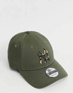 Зеленая кепка с камуфляжным принтом New Era 9Forty-Зеленый