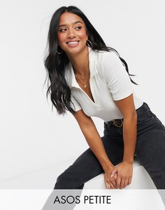 Светло-бежевое поло с короткими рукавами ASOS DESIGN Petite-Кремовый
