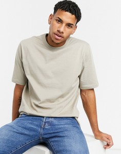 Бежевая свободная футболка из плотного материала ASOS DESIGN-Бежевый